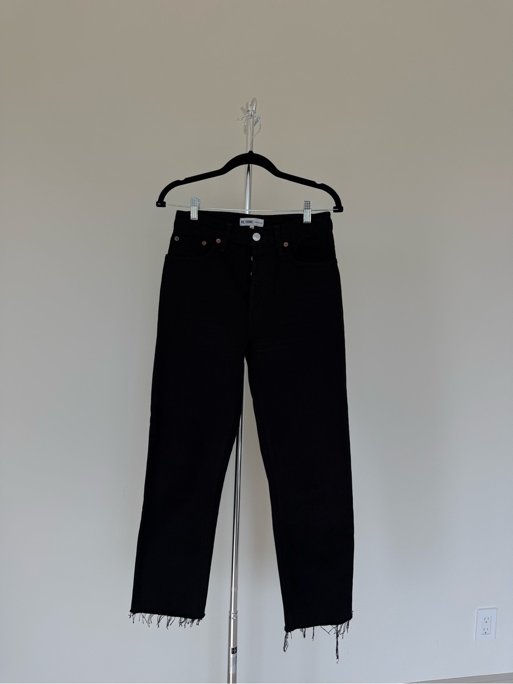 Re/Done Black Straight Leg Jeans with Raw Hem